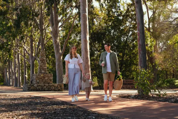 Mundi Family Lifestyle